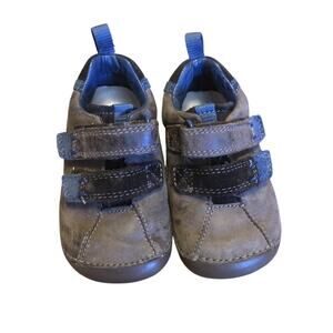 Clark's Brown And Blue Sneakers size 4.5